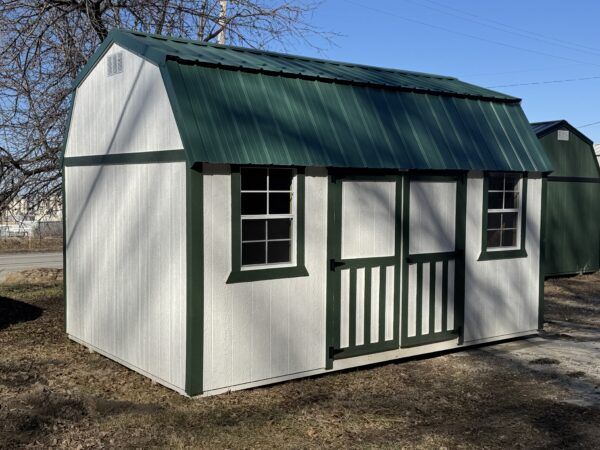 Side Lofted Barn